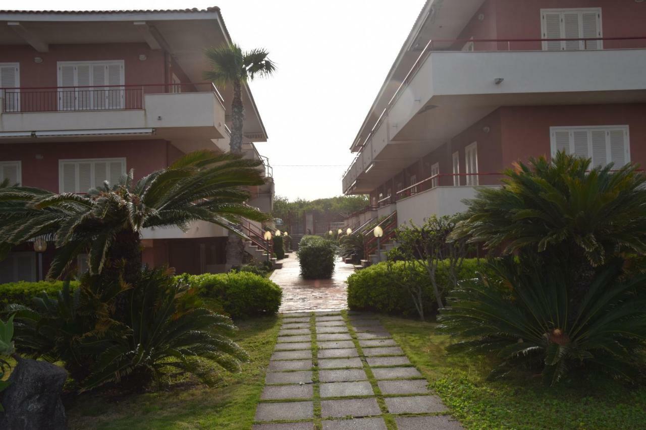 Seahome Riposto Exterior foto